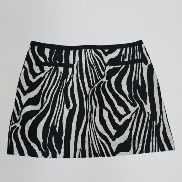 H&M Zebra Print Mini Skirt - Picture 3 of 3